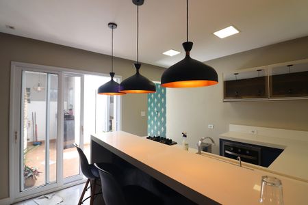 Casa à venda com 140m², 2 quartos e 1 vagaCozinha 