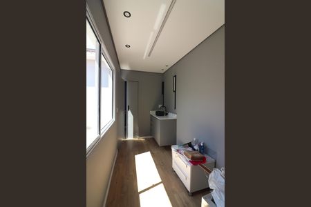 Casa à venda com 140m², 2 quartos e 1 vagaSuíte 2 Banheiro 