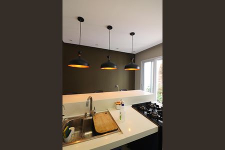 Casa à venda com 140m², 2 quartos e 1 vagaCozinha 