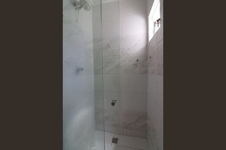 Casa à venda com 140m², 2 quartos e 1 vagaSuíte 1 Banheiro 