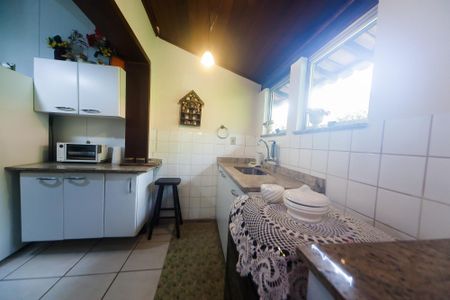 Casa de condomínio à venda com 200m², 3 quartos e 3 vagasCozinha