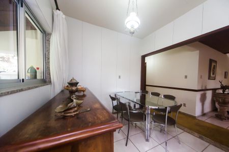 Casa de condomínio à venda com 200m², 3 quartos e 3 vagasSala de Jantar