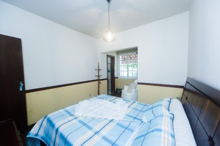 Casa de condomínio à venda com 200m², 3 quartos e 3 vagassuite 