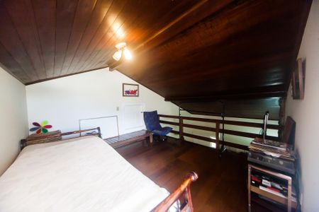 Casa de condomínio à venda com 200m², 3 quartos e 3 vagasmesanino / quarto extra