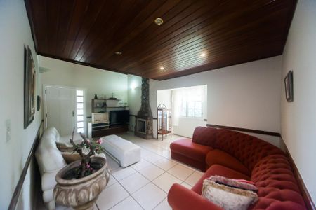 Casa de condomínio à venda com 200m², 3 quartos e 3 vagassala