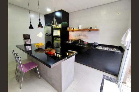 Casa à venda com 6 quartos, 506m² em Belenzinho, São Paulo