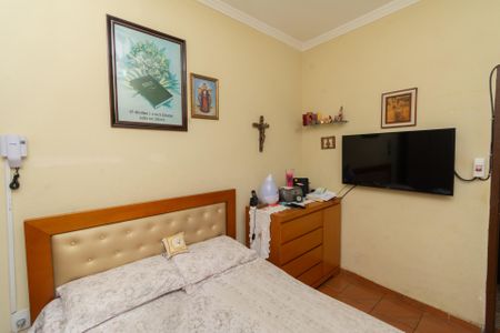 Quarto 2 de casa à venda com 3 quartos, 370m² em Inconfidentes, Contagem