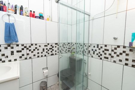 Banheiro de casa à venda com 3 quartos, 370m² em Inconfidentes, Contagem