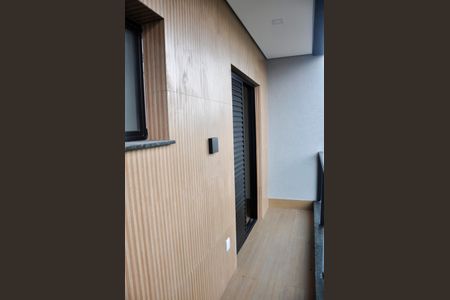 Casa para alugar com 115m², 2 quartos e 4 vagas Casa para alugar com 115m², 2 quartos e 4 vagasDetalhe - Varanda