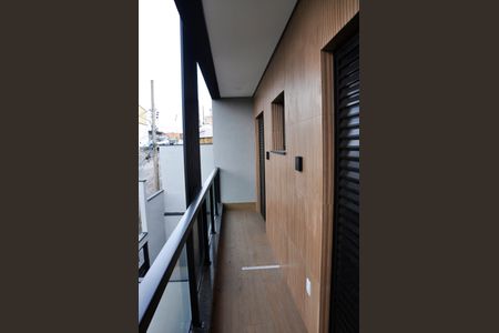 Casa para alugar com 115m², 2 quartos e 4 vagas Casa para alugar com 115m², 2 quartos e 4 vagasDetalhe - Varanda