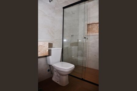 Casa para alugar com 115m², 2 quartos e 4 vagas Casa para alugar com 115m², 2 quartos e 4 vagasDetalhe - Suíte