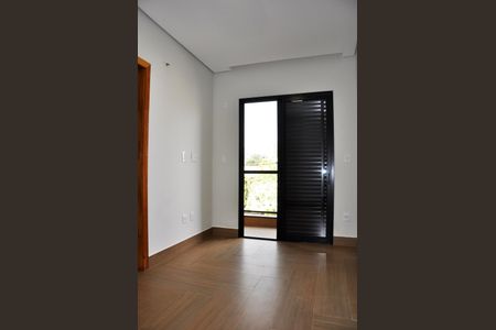 Casa para alugar com 115m², 2 quartos e 4 vagas Casa para alugar com 115m², 2 quartos e 4 vagasDetalhe - Quarto 02 com Suíte e Varanda