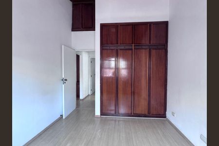 Casa para alugar com 4 quartos, 315m² em Residencial Onze (Alphaville), Santana de Parnaíba
