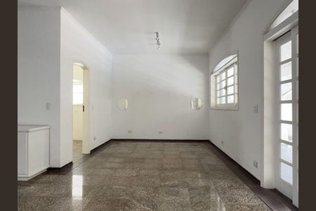 Casa para alugar com 4 quartos, 315m² em Residencial Onze (Alphaville), Santana de Parnaíba