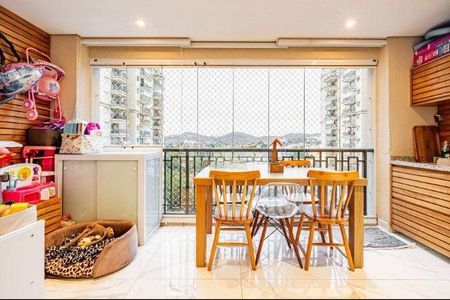 Apartamento à venda com 3 quartos, 107m² em Alphaville, Barueri