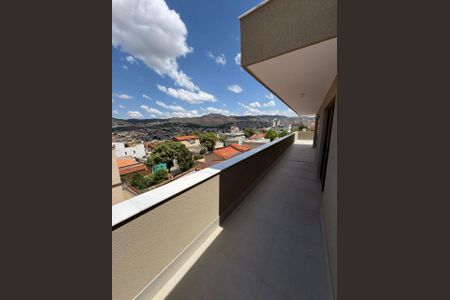 Apartamento à venda com 4 quartos, 252m² em Esplanada, Belo Horizonte