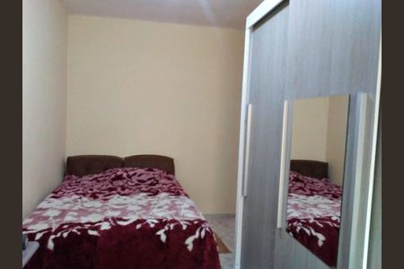 Casa para alugar com 140m², 2 quartos e 2 vagasQuarto