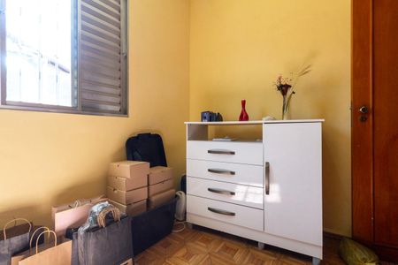 Casa à venda com 100m², 3 quartos e 2 vagas Casa à venda com 100m², 3 quartos e 2 vagasQuarto 2