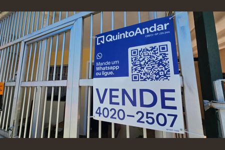 Casa à venda com 100m², 3 quartos e 2 vagas Casa à venda com 100m², 3 quartos e 2 vagasPlaca