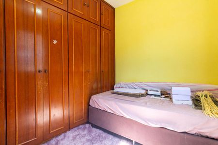 Casa à venda com 100m², 3 quartos e 2 vagas Casa à venda com 100m², 3 quartos e 2 vagasQuarto 2