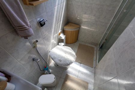 Casa à venda com 100m², 3 quartos e 2 vagas Casa à venda com 100m², 3 quartos e 2 vagasBanheiro Social