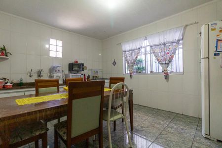 Casa à venda com 110m², 3 quartos e 2 vagas Casa à venda com 110m², 3 quartos e 2 vagasCozinha 1
