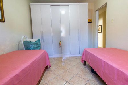 Casa à venda com 110m², 3 quartos e 2 vagas Casa à venda com 110m², 3 quartos e 2 vagasQuarto 2