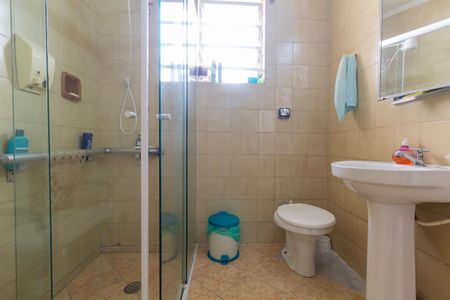 Casa à venda com 110m², 3 quartos e 2 vagas Casa à venda com 110m², 3 quartos e 2 vagasBanheiro 1