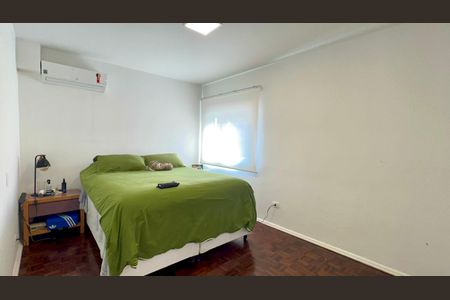 Apartamento à venda com 104m², 3 quartos e 1 vagaSuite 