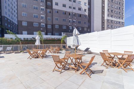 Apartamento para alugar com 43m², 2 quartos e 1 vagaÁrea comum - Piscina