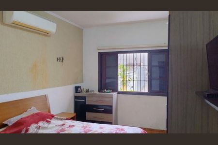 Casa à venda com 3 quartos, 150m² em Jardim Los Angeles, São Paulo