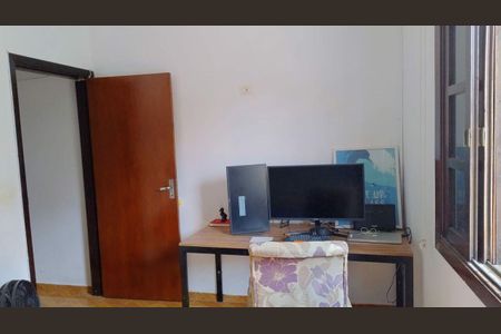 Casa à venda com 3 quartos, 150m² em Jardim Los Angeles, São Paulo