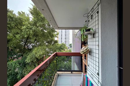 Apartamento à venda com 150m², 3 quartos e 2 vagas Apartamento à venda com 150m², 3 quartos e 2 vagasVaranda da Suíte 1