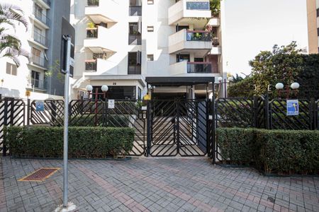 Apartamento à venda com 150m², 3 quartos e 2 vagasFachada