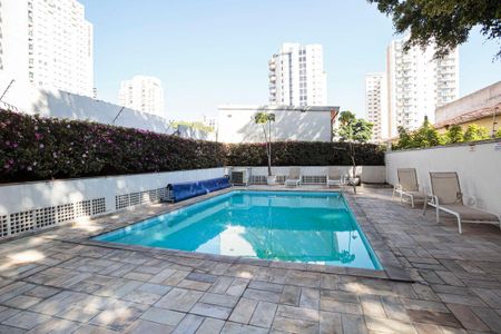 Apartamento à venda com 150m², 3 quartos e 2 vagasÁrea comum - Piscina