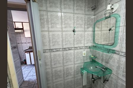 Apartamento para alugar com 70m², 2 quartos e 1 vagaBanheiro Social