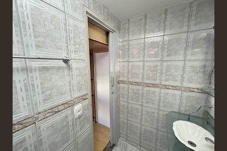 Apartamento para alugar com 70m², 2 quartos e 1 vagaBanheiro da Suíte