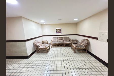 Apartamento para alugar com 70m², 2 quartos e 1 vagaHall de entrada