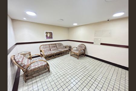 Apartamento para alugar com 70m², 2 quartos e 1 vagaHall de entrada