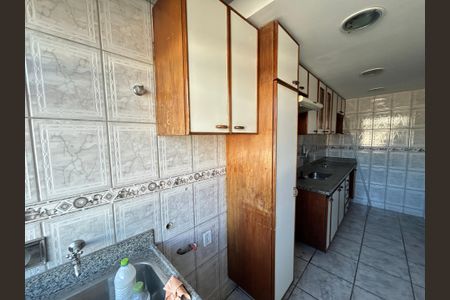 Apartamento para alugar com 70m², 2 quartos e 1 vagaÁrea de Serviço