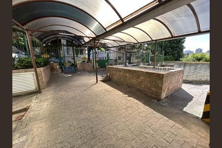 Apartamento para alugar com 70m², 2 quartos e 1 vagaEntrada