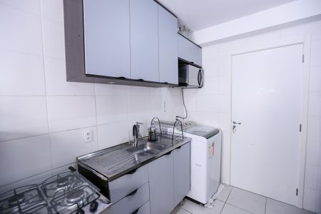 Apartamento para alugar com 32m², 2 quartos e sem vagaCozinha - Armários