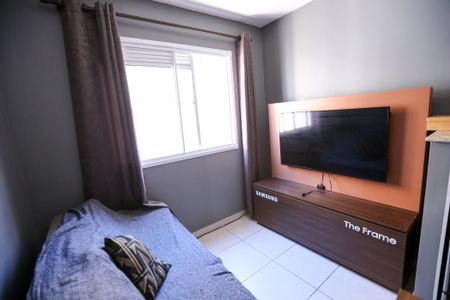 Sala de apartamento para alugar com 2 quartos, 32m² em Piqueri, São Paulo