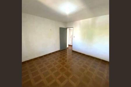 Casa à venda com 120m², 5 quartos e 3 vagasCasa dos fundos