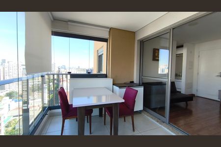 Apartamento para alugar com 39m², 1 quarto e 1 vaga Apartamento para alugar com 39m², 1 quarto e 1 vagaVaranda