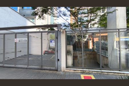 Apartamento para alugar com 39m², 1 quarto e 1 vaga Apartamento para alugar com 39m², 1 quarto e 1 vagaFachada + PLaquinha