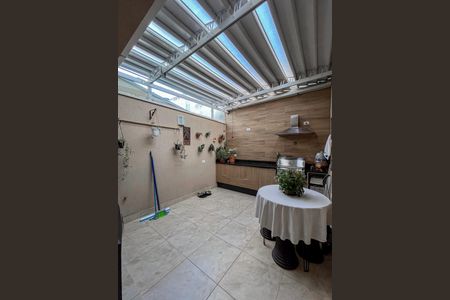 Casa à venda com 110m², 3 quartos e 2 vagasChurrasqueira