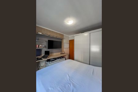 Casa à venda com 110m², 3 quartos e 2 vagasQuarto 2