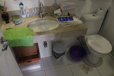 Apartamento à venda com 99m², 2 quartos e 1 vagaBanheiro 1