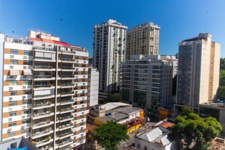 Apartamento à venda com 80m², 2 quartos e sem vaga Apartamento à venda com 80m², 2 quartos e sem vagaVista da Suíte